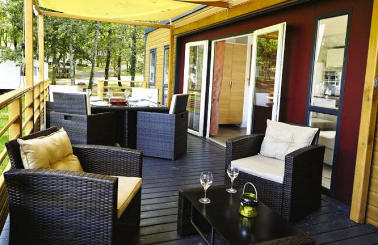 Camping Village Aloha - Luxuriöse Eurocamp-Unterkünfte in Süd-Frankreich