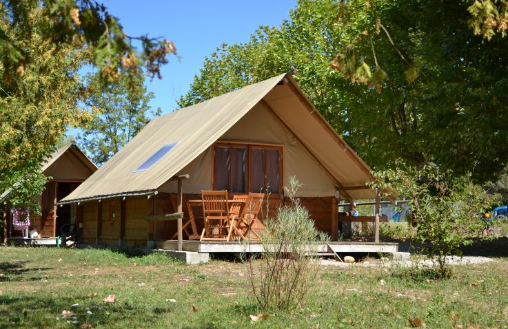 Camping Détente et Clapotis - Glamping Auvergne-Rhône-Alpes