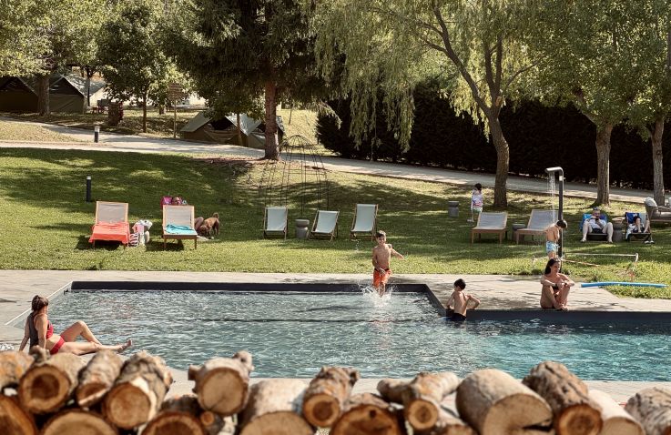 Basecamps - Hütten Girona